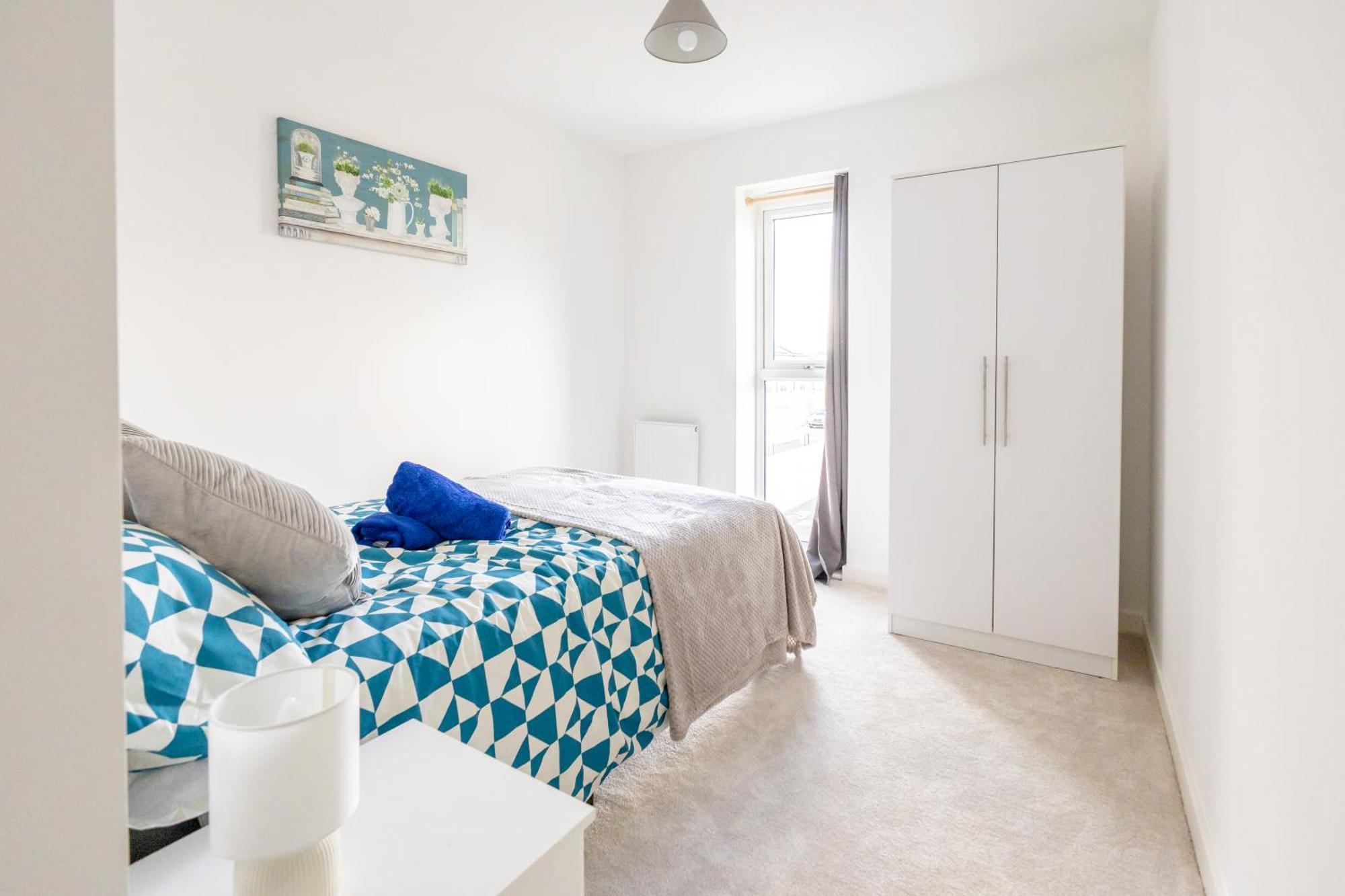 Stunning Modern 3 Bedroom Townhouse - Perfect Getaway แมนเชสเตอร์ ภายนอก รูปภาพ