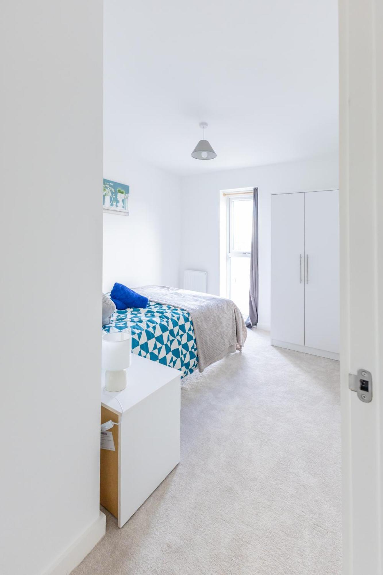 Stunning Modern 3 Bedroom Townhouse - Perfect Getaway แมนเชสเตอร์ ภายนอก รูปภาพ